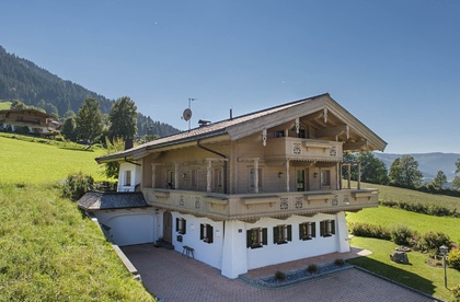 Häuser in 6364 Brixen im Thale