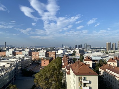 WEITBLICK - 4 Zimmer getrennt begehbar  - Loggia PROVISIONSREI - ERSTBEZUG -  3 bedroom Apartment