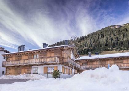 Lech am Arlberg – Luxus Chalet Ensemble | Lech am Arlberg - Luxury chalet ensemble Lech am Arlberg – Luxus Chalet Ensemble | Lech am Arlberg - Luxury chalet ensemble
