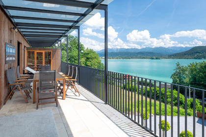 Krumpendorf am Wörthersee: Moderne Penthouse Wohnung mit Pool und Seeblick | Krumpendorf - Wörthersee: Modern penthouse apartment with pool and lake view Krumpendorf am Wörthersee: Moderne Penthouse Wohnung mit Pool und Seeblick | Krumpendorf - Wörthersee: Modern penthouse apartment with pool and lake view