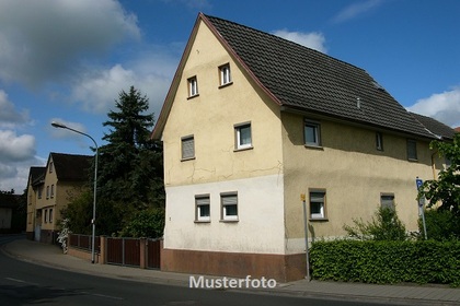 Häuser in 6992 Cimo