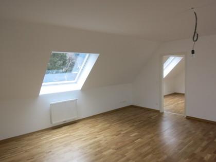 15356 - Neu renoviert in Ruhelage