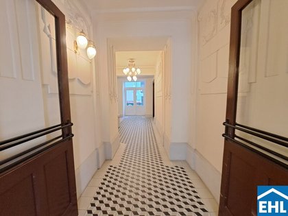 Erstbezug nach Sanierung: 2-Zimmer Altbauwohnung in Zentrumsnähe!