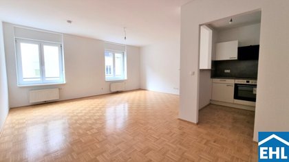 Ihre Traumwohnung in einem liebevoll restaurierten Altbau! Profitieren Sie jetzt von einem exklusiven GOODIE und einer Kaufpreissenkung! Ihre Traumwohnung in einem liebevoll restaurierten Altbau! Profitieren Sie jetzt von einem exklusiven GOODIE und einer Kaufpreissenkung!
