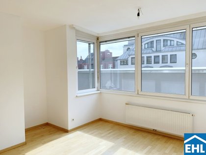 Großzügige 2-Zimmer Wohnung mit Terrasse Großzügige 2-Zimmer Wohnung mit Terrasse