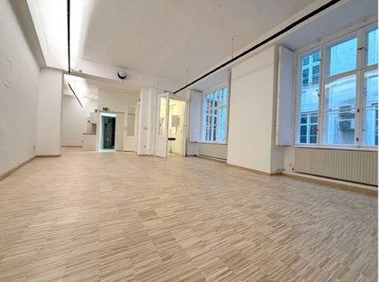 Klimatisiertes 160m² großes, loftartiges Büro in der Innenstadt! 
Provisionsfrei für den Mieter!