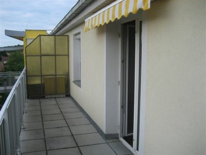 2 Zi-Dachgeschoß-Wohnung mit 2 Terrassen