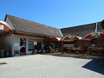 Einzelhandel / Geschäfte in 8472 Straß in Steiermark