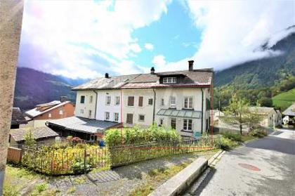 Häuser in 8762 Schwändi bei Schwanden