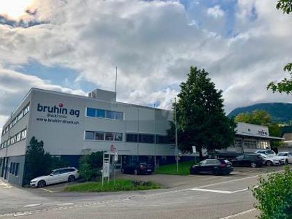 Hallen / Lager / Produktion in 8807 Freienbach