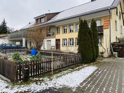Häuser in 5725 Leutwil