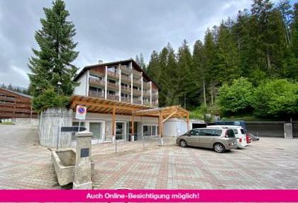 Hallen / Lager / Produktion in 7031 Laax