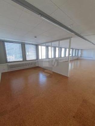 Büros /Praxen in 5415 Rieden