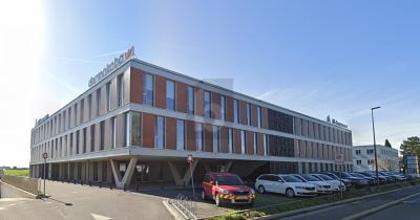 Hallen / Lager / Produktion in 1052 Le Mont-sur-Lausanne