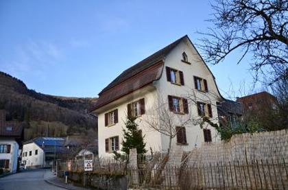 Wohnungen in 2603 Péry