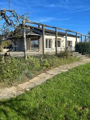 Häuser in 2903 Villars-sur-Fontenais