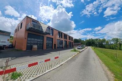 Hallen / Lager / Produktion in 1407 Donneloye