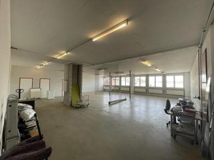 Hallen / Lager / Produktion in 9327 Tübach