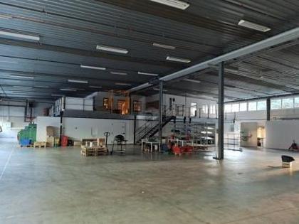 Hallen / Lager / Produktion in 1024 Ecublens