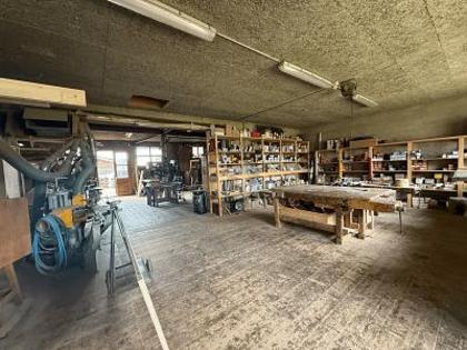 Hallen / Lager / Produktion in 2126 Les Verrières