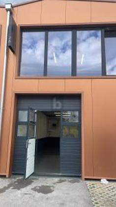 Hallen / Lager / Produktion in 1023 Crissier