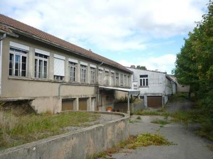 Hallen / Lager / Produktion in 1450 Sainte-Croix