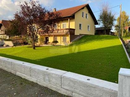 Häuser in 4074 Stroheim