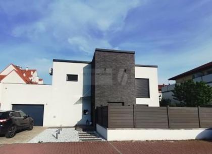 Häuser in 2452 Mannersdorf am Leithagebirge