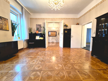 JUGENDSTILHAUS IN TRAUMHAFTER LAGE JUGENDSTILHAUS IN TRAUMHAFTER LAGE