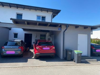 FAMILIENFREUNDLICH UND MODERN MIT TRAUMHAFTEN GARTEN FAMILIENFREUNDLICH UND MODERN MIT TRAUMHAFTEN GARTEN