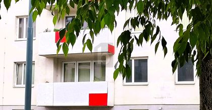 GERÄUMIG - VERKEHRSGÜNSTIG - MIT BALKON GERÄUMIG - VERKEHRSGÜNSTIG - MIT BALKON