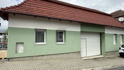 RENOVIERT MIT 2 WOHNEINHEITEN NEBENGEBÄUDE UND GROSSEM STADL RENOVIERT MIT 2 WOHNEINHEITEN NEBENGEBÄUDE UND GROSSEM STADL