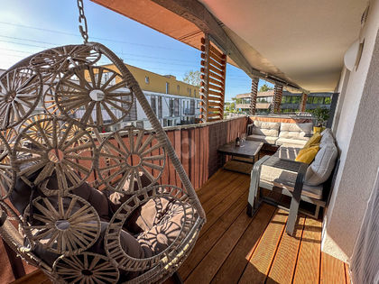 SUPER ZUSTAND IN RUHIGER LAGE MIT BALKON SUPER ZUSTAND IN RUHIGER LAGE MIT BALKON