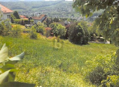 TRAUMGRUND IN SÜDLAGE MIT HERRLICHEM WEITBLICK TRAUMGRUND IN SÜDLAGE MIT HERRLICHEM WEITBLICK