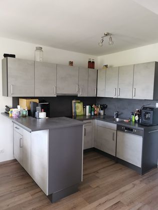 ZENTRALE LAGE, VOLLSTÄNDIG RENOVIERT, SEHR HELL ZENTRALE LAGE, VOLLSTÄNDIG RENOVIERT, SEHR HELL