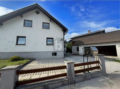 Preisreduktion! PROJEKT MIT POTENZIAL: FAMILIENHIT MIT GARTEN ZUM VERLIEBEN UND VERÄNDERN