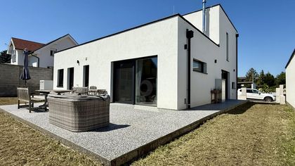 MODERN & SEHR HOCHWERTIG MIT DOPPELGARAGE U. 30 QM NEBENGEBÄUDE MODERN & SEHR HOCHWERTIG MIT DOPPELGARAGE U. 30 QM NEBENGEBÄUDE
