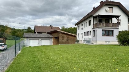 SONNIGER FAMILIENTRAUM MIT VOLLKELLER, 88 QM NEBENGEBÄUDE UND XXL GARTEN