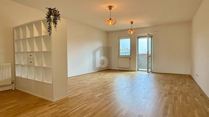 Preisreduktion! WO RUHE WOHNT: IHR RÜCKZUGSORT FERN DER HEKTIK MIT SÜD BALKON Preisreduktion! WO RUHE WOHNT: IHR RÜCKZUGSORT FERN DER HEKTIK MIT SÜD BALKON