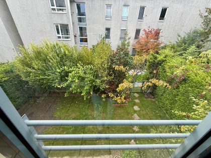 GERÄUMIG, RUHIG, MIT LOGGIA UND GARAGE! GERÄUMIG, RUHIG, MIT LOGGIA UND GARAGE!
