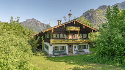 Historisches Bauernhaus in Grün-Ruhelage Historisches Bauernhaus in Grün-Ruhelage
