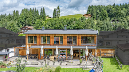 Modernes Haus & historisches Bauernhaus mit Freizeitwohnsitz