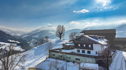 Anwesen mit einer der größten privaten Schutzanlage in Europa - Zwischen Innsbruck & Kitzbühel Anwesen mit einer der größten privaten Schutzanlage in Europa - Zwischen Innsbruck & Kitzbühel