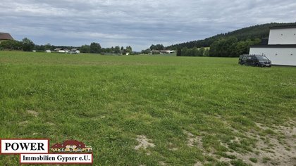 Attraktives Baugrundstück für Ihr Eigenheim oder als Geldparkplatz ! Attraktives Baugrundstück für Ihr Eigenheim oder als Geldparkplatz !