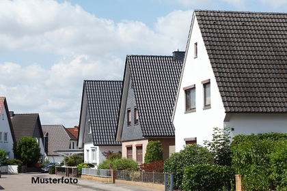 Häuser in 06528 Wallhausen
