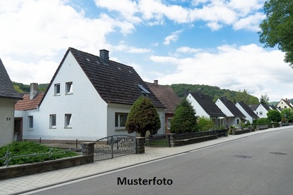 Häuser in 71554 Oberweissach