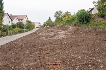 Grundstücke in 95032 Eppenreuth