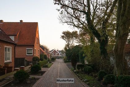 Häuser in 99976 Lengenfeld unterm Stein