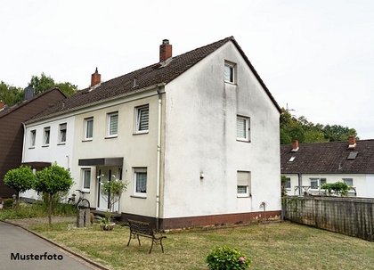 Häuser in 07407 Volkstedt