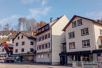 Häuser in 42579 Isenbügel